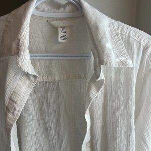 WHITE LINEN BUTTON UP